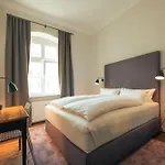 Aparthotel Bob W Mitte *