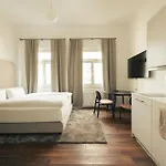 Bob W Mitte Aparthotel *