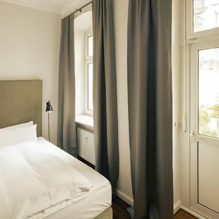 Aparthotel Bob W Mitte *