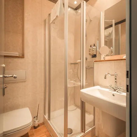 Bob W Mitte * 柏林