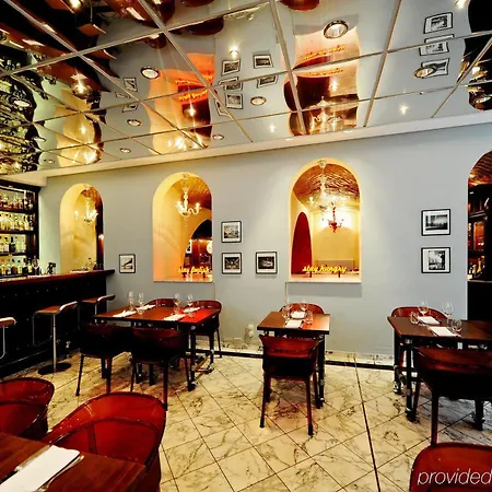 Apartmanhotel Bob W Berlin Mitte 4*